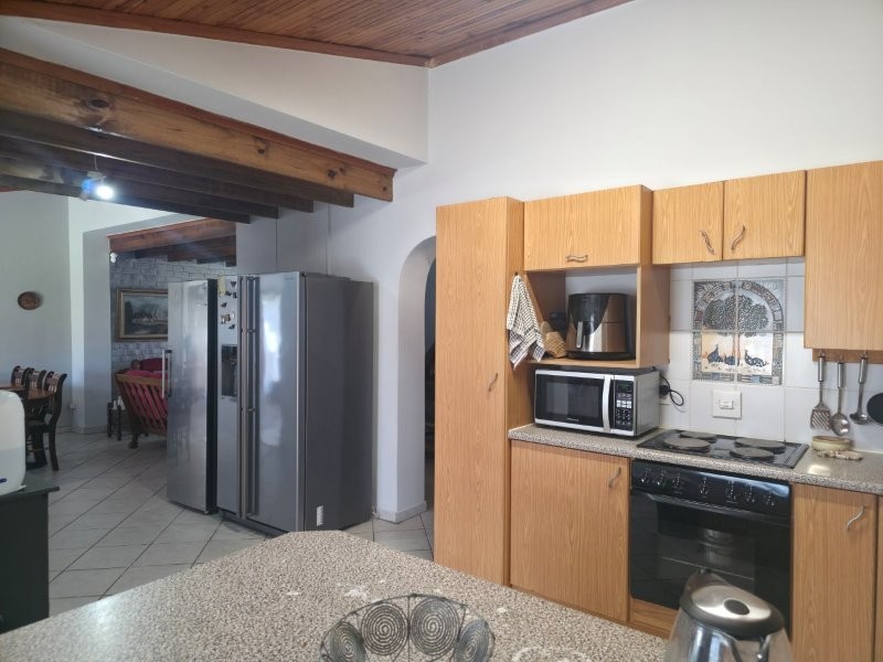 3 Bedroom Property for Sale in Wavecrest Eastern Cape